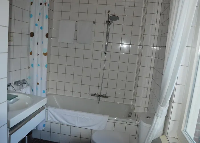 Hotel-restaurant Krabbendam 2*